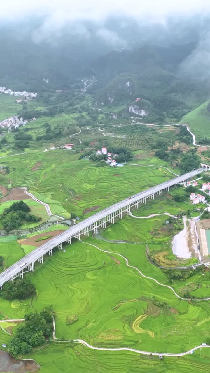 高清竖屏航拍河池南丹高架桥风景（合集）视频素材