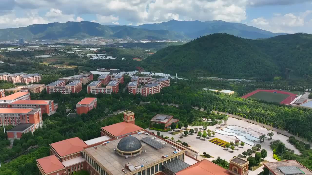 云南大学航拍视频下载