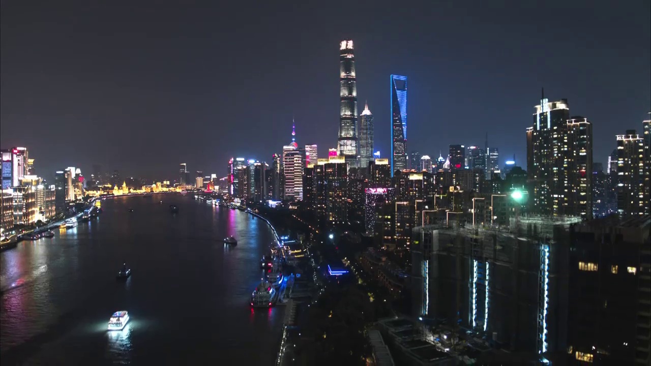 航拍上海黄浦江边CBD夜景视频素材