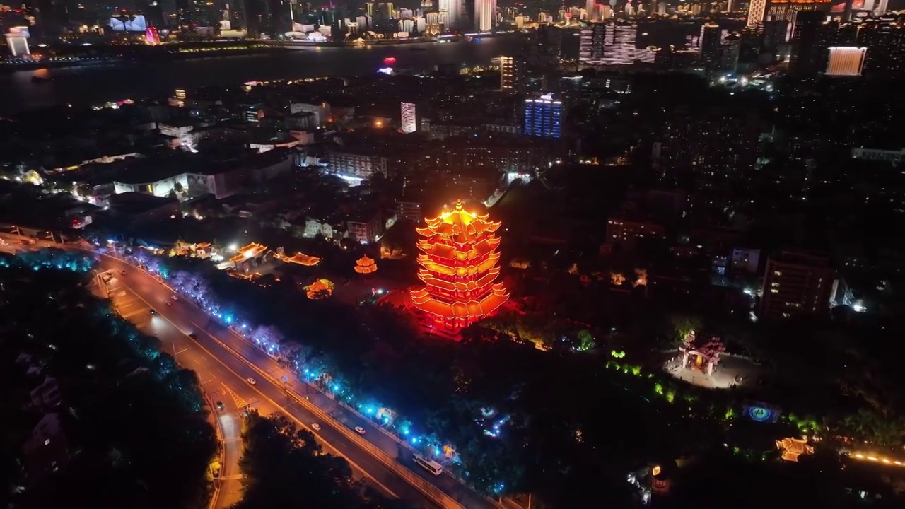 航拍湖北武汉黄鹤楼夜景旅游景点古建筑历史城市风光视频素材