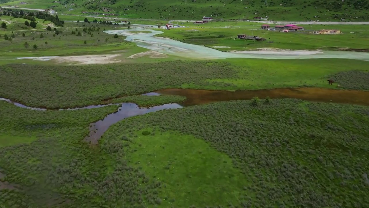 4K航拍川西新路海湿地风景视频素材