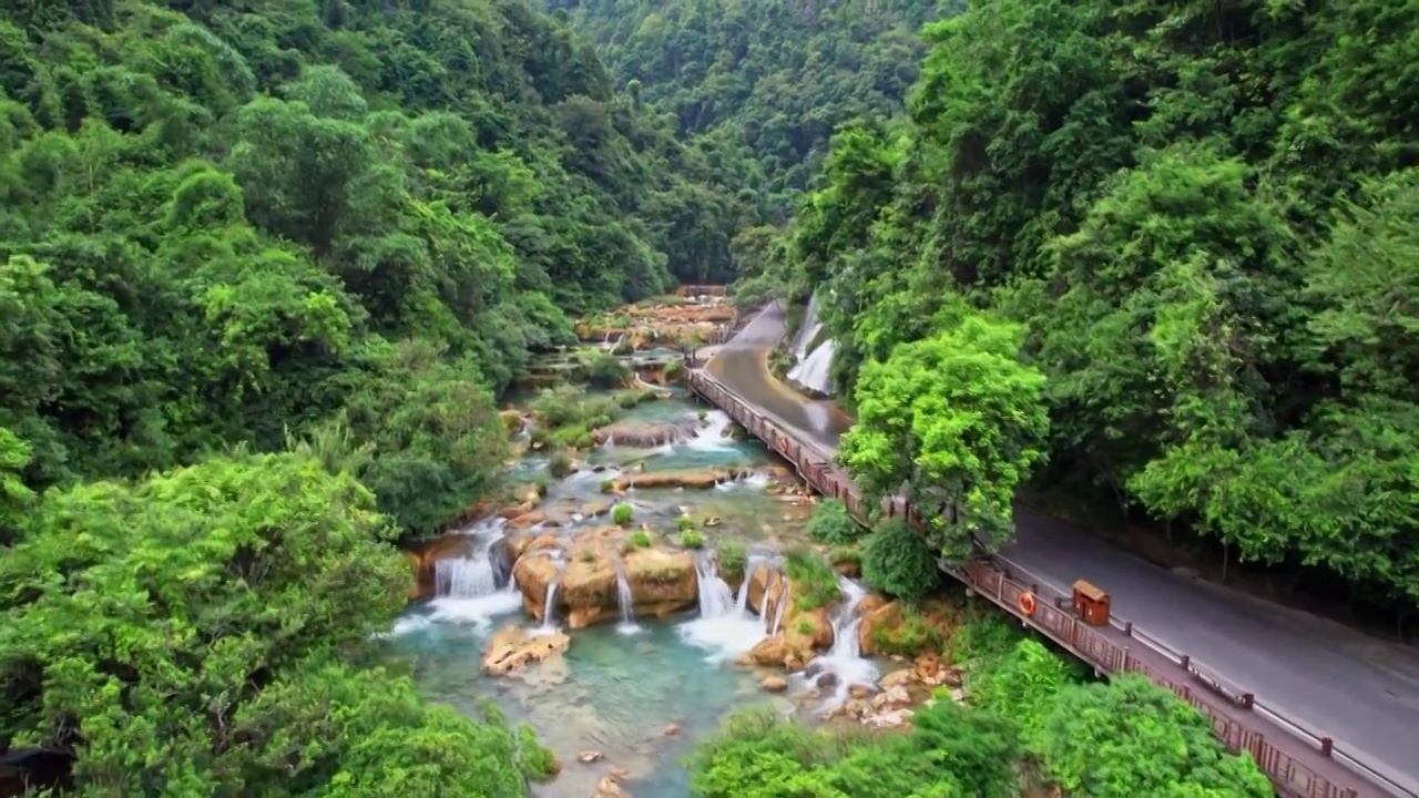 六十八级跌水视频素材