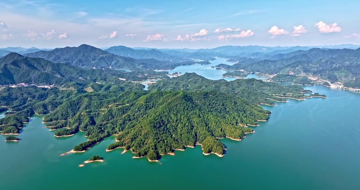 航拍中国杭州千岛湖自然景观视频素材