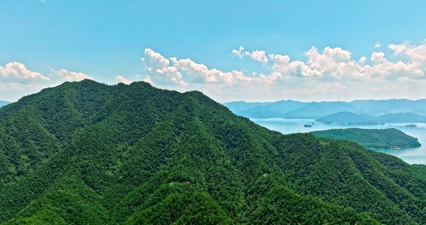 航拍中国杭州千岛湖自然景观视频素材