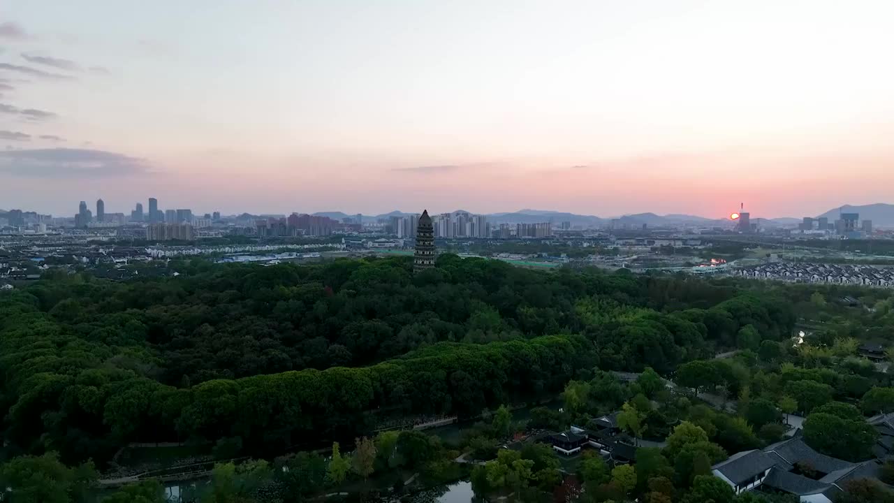 江苏苏州虎丘风景名胜区航拍视频素材