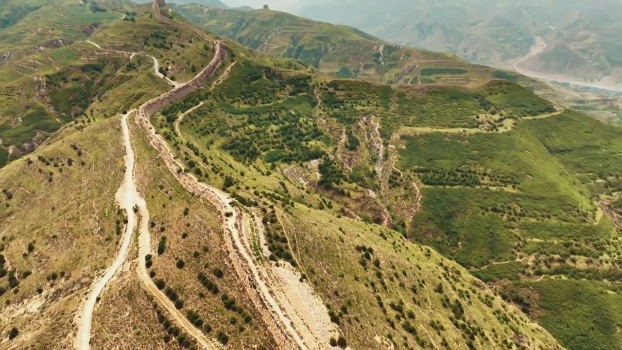 山西朔州广武长城大气航拍风景（合集）视频素材画面1