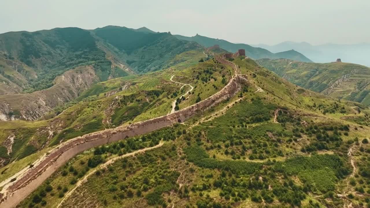 山西朔州广武长城大气航拍风景（合集）视频素材画面1
