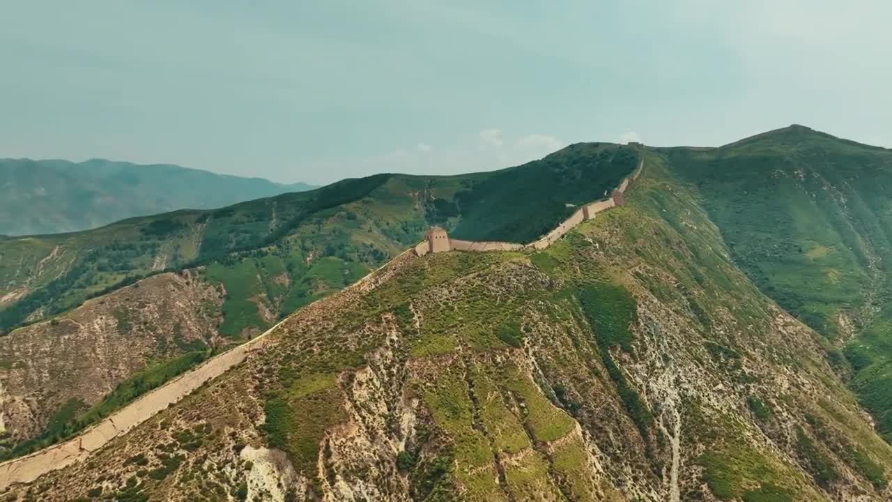 山西朔州广武长城大气航拍风景（合集）视频素材画面4