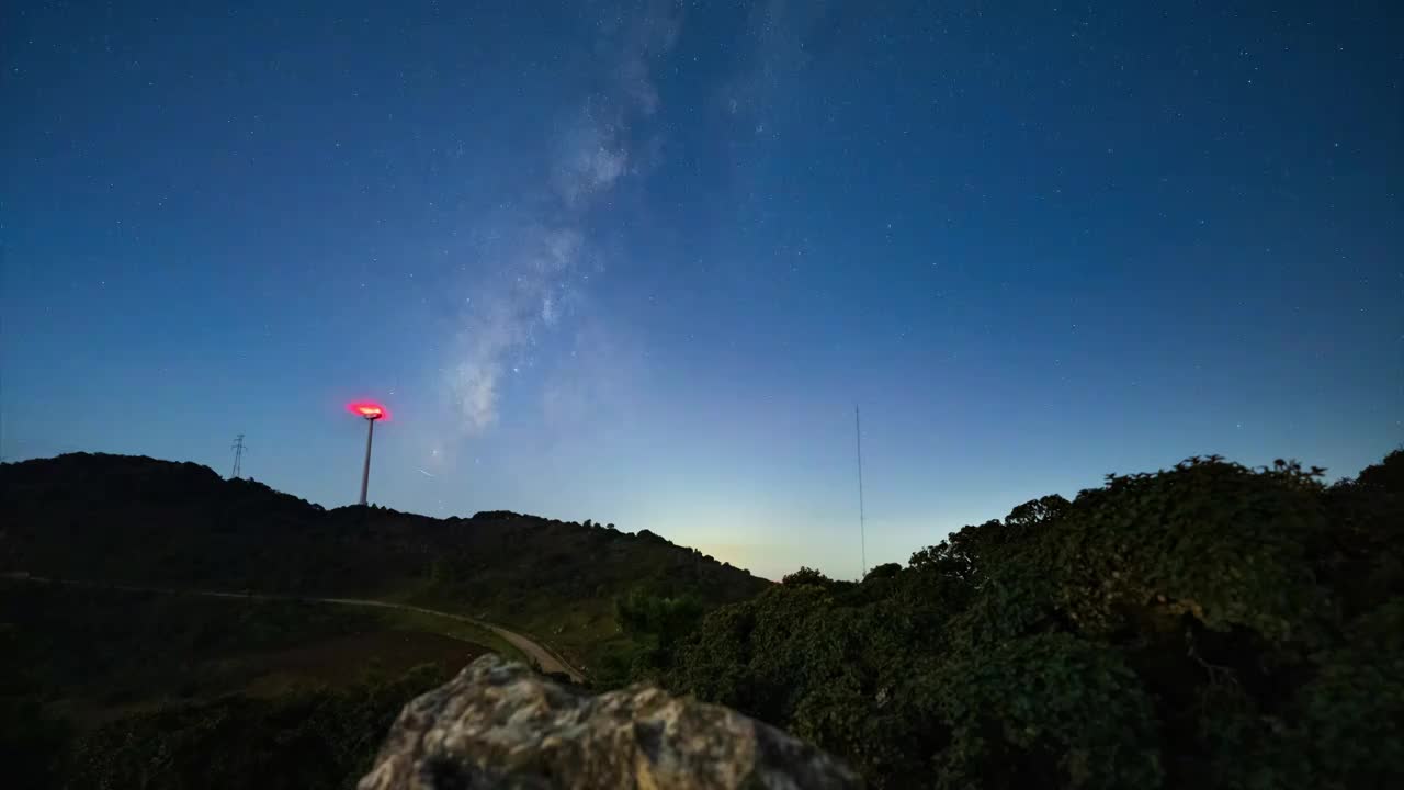 云南富民金铜盆星空延时视频素材