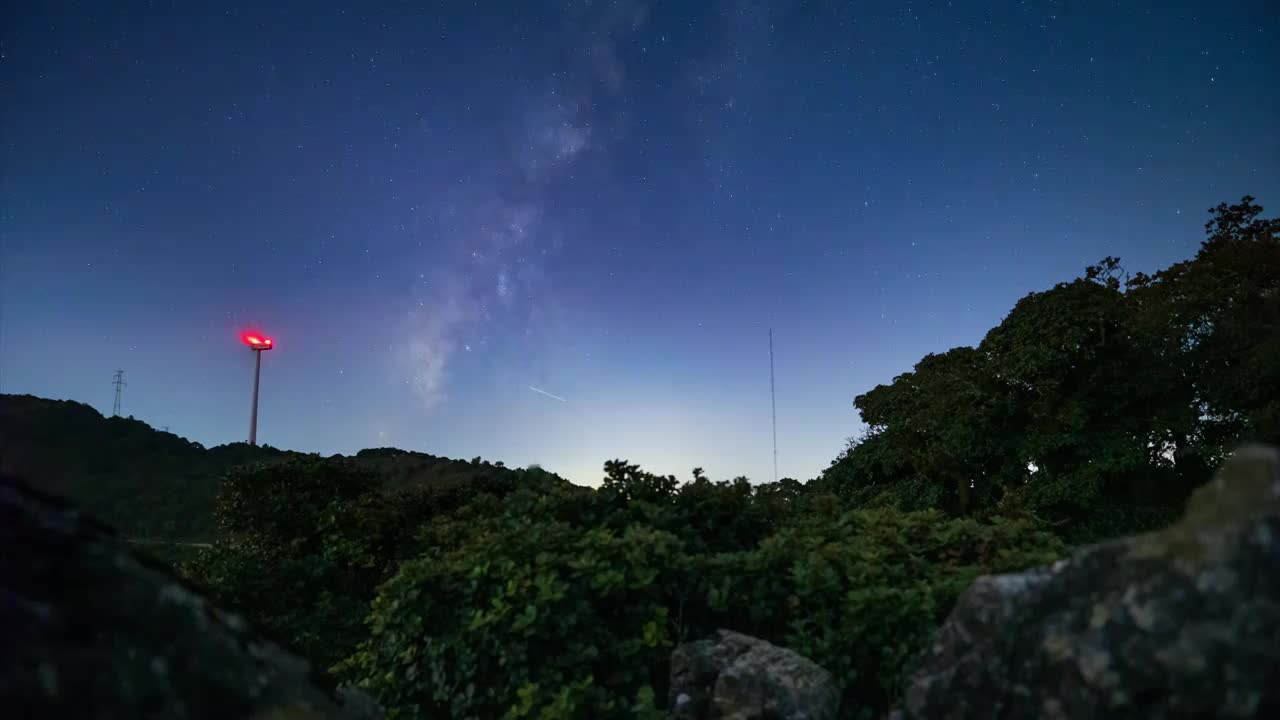 云南富民金铜盆星空延时视频素材