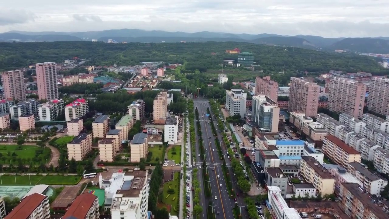 晋城 凤西广场 凤台西街 西秀园 黄河大厦 安泰大厦 儿童公园视频素材