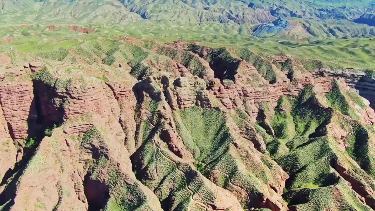 航拍河西走廊平山湖大峡谷视频素材