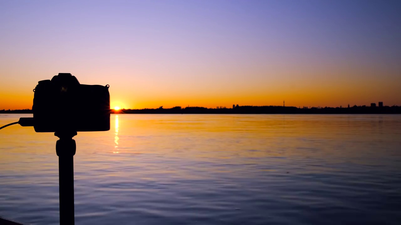 哈尔滨松花江夕阳落日唯美自然风光视频素材