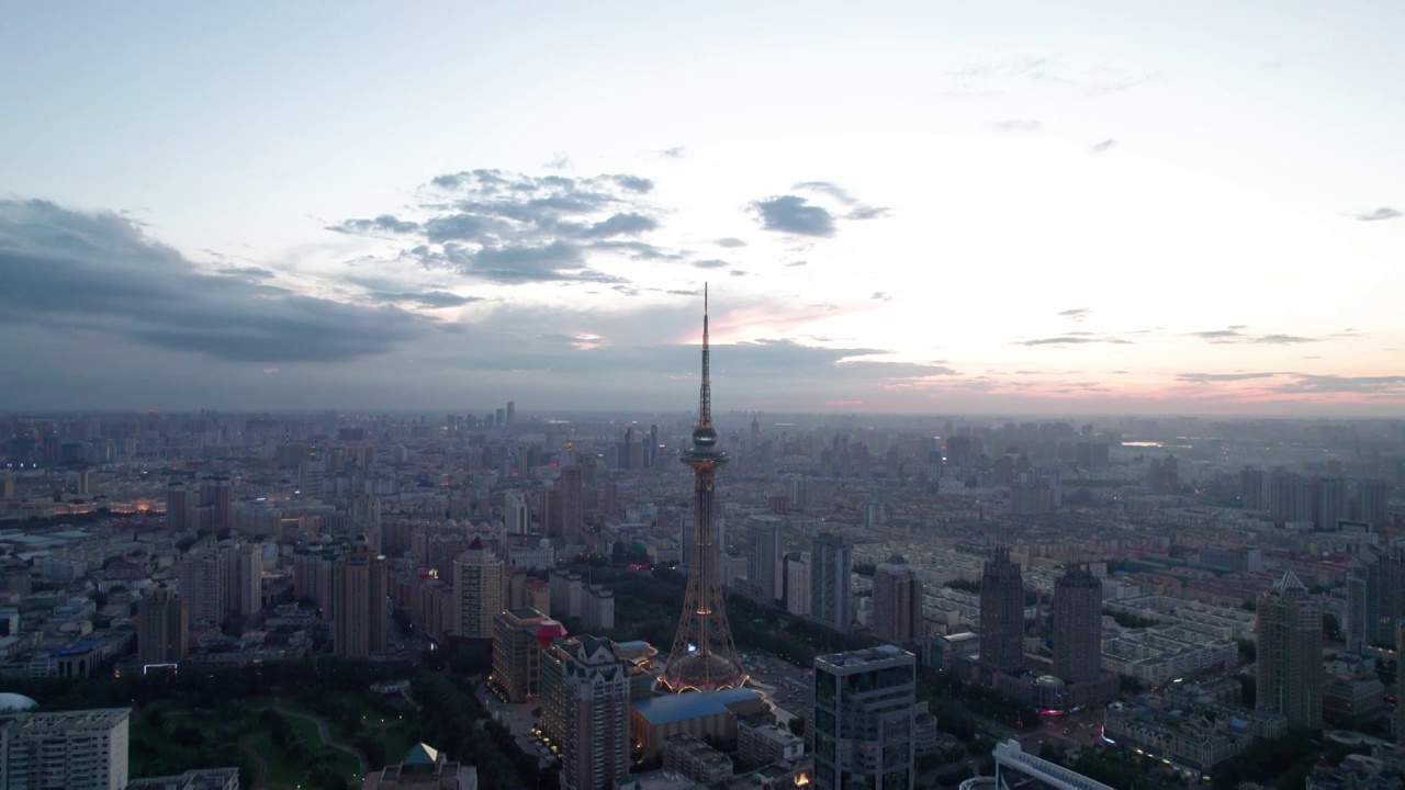 哈尔滨城市风光夜景航拍视频素材