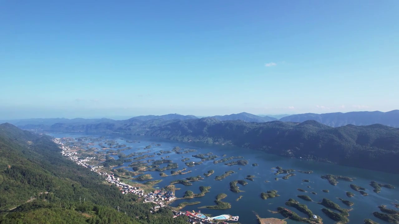 航拍湖北黄石千岛湖湖景自然风光视频素材