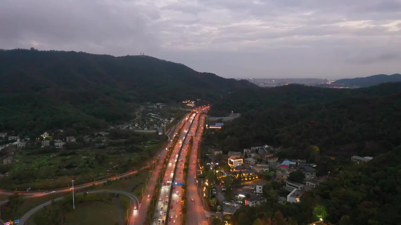 航拍湖南长沙西二环夜景车流视频素材