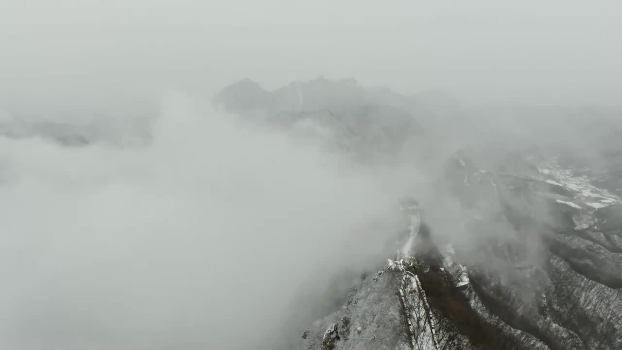 雪中箭扣长城视频素材