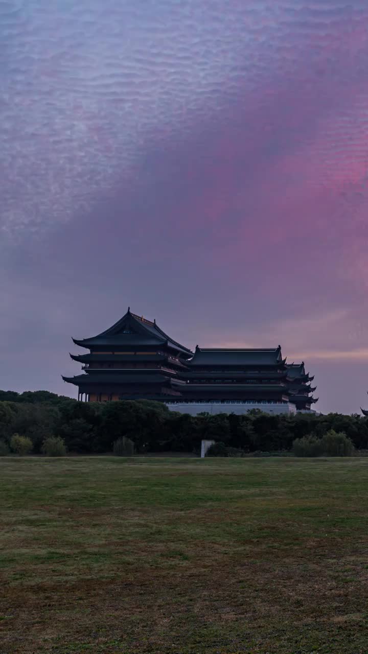 苏州园区阳澄湖半岛重圆寺清晨延时视频素材