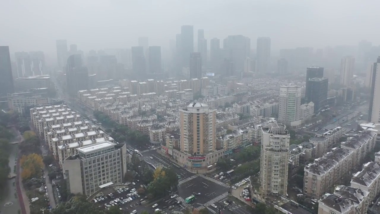 航拍杭州临平城市建筑风光雪景鸟瞰图视频素材