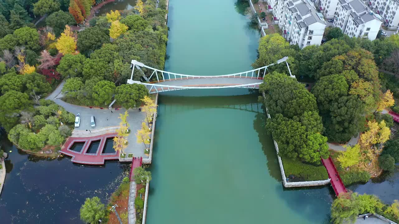 苏州官渡里立交秋色航拍视频素材