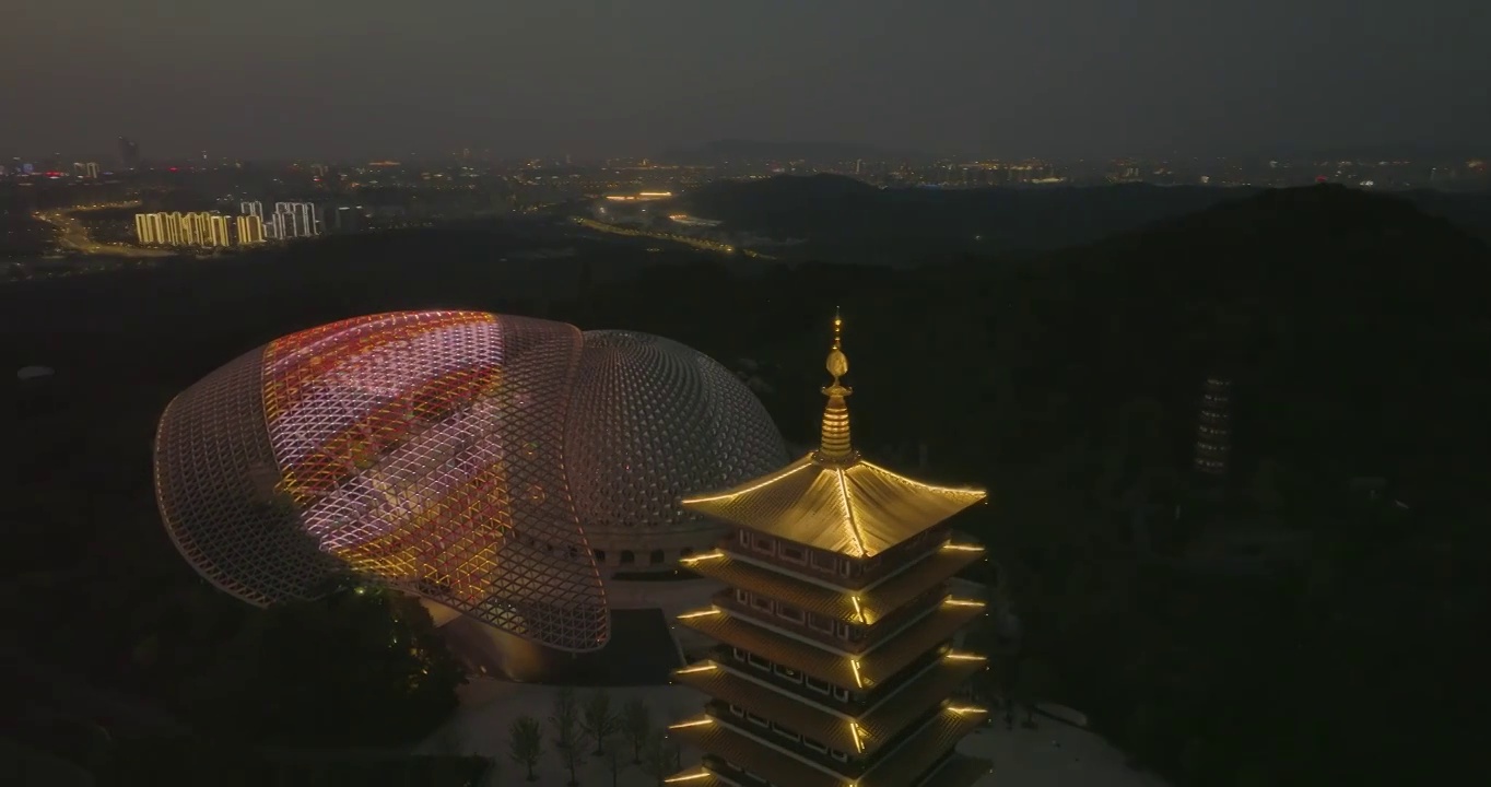 航拍南京地标建筑牛首山风景区视频素材