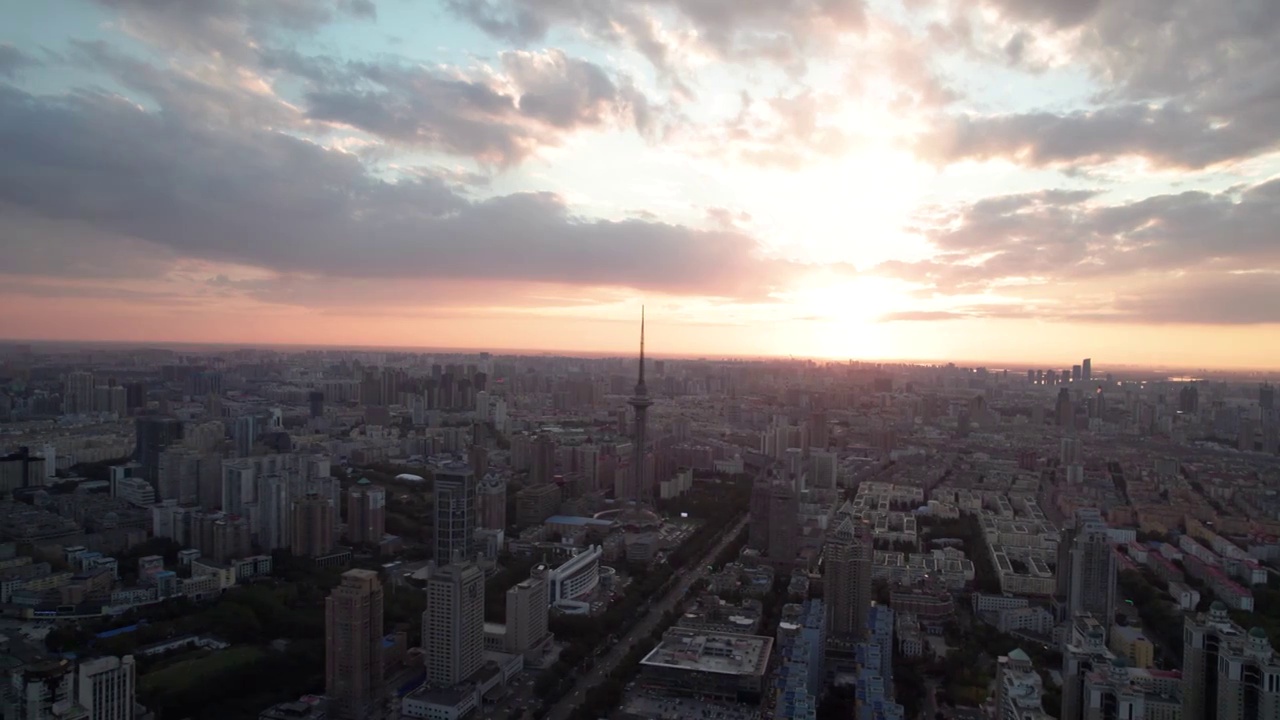 哈尔滨日落城市风光全景航拍视频素材