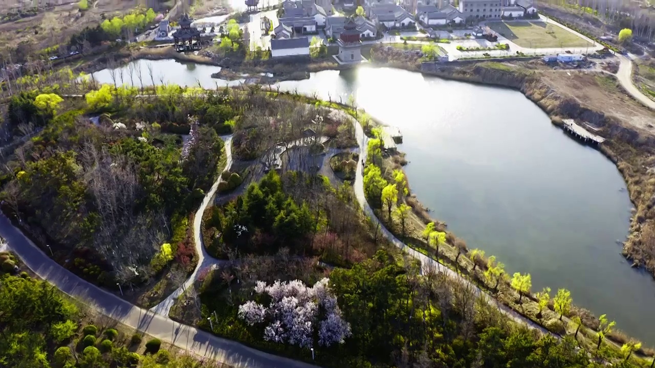 航拍山东省青岛市西海岸新区唐岛湾南岸中国院子视频素材