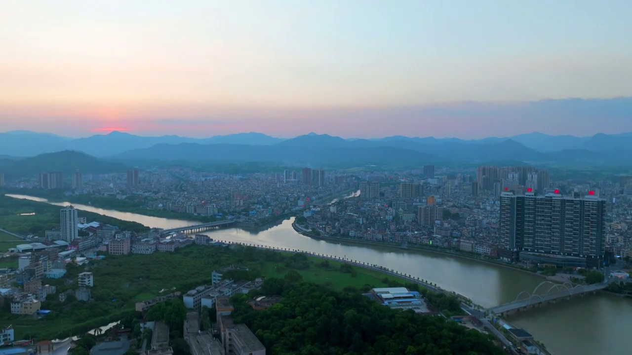 广东省揭西县县城航拍宜居城市绿水青山航拍延时视频素材