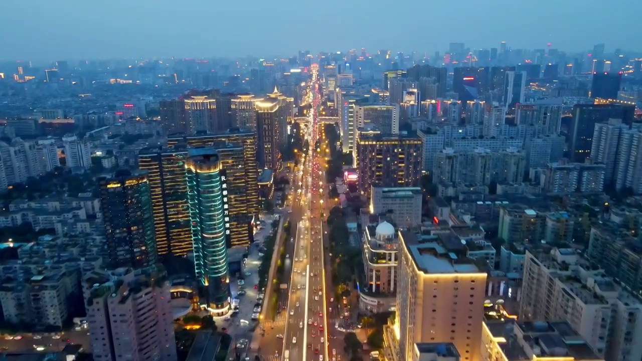 中国成都城市建筑天府大道航拍夜景视频素材