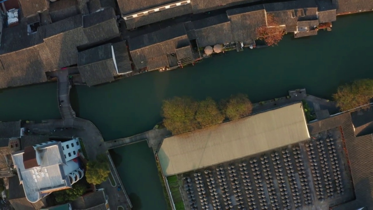 江南水乡安昌古镇河道古街航拍视频素材