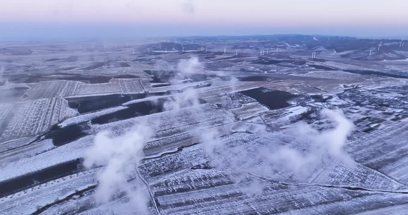 火电电厂烟囱浓烟视频素材