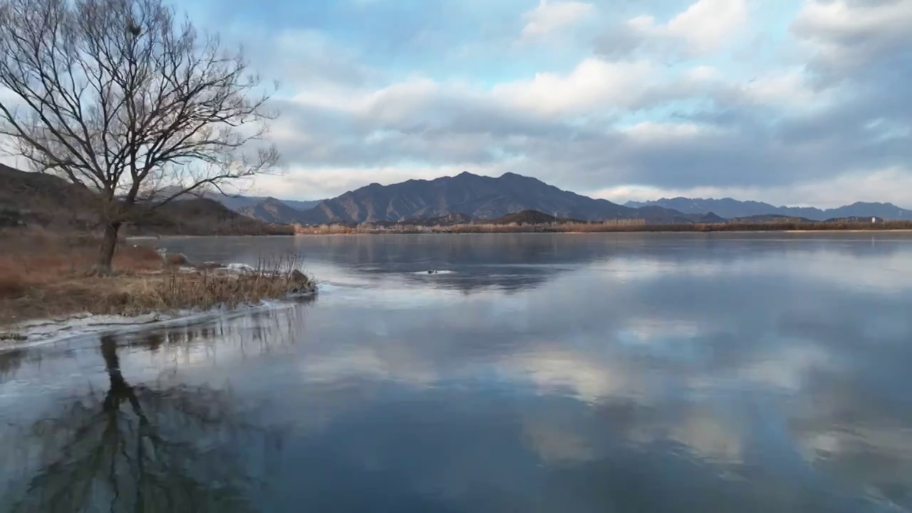 北京怀柔水库冬天航拍视频素材