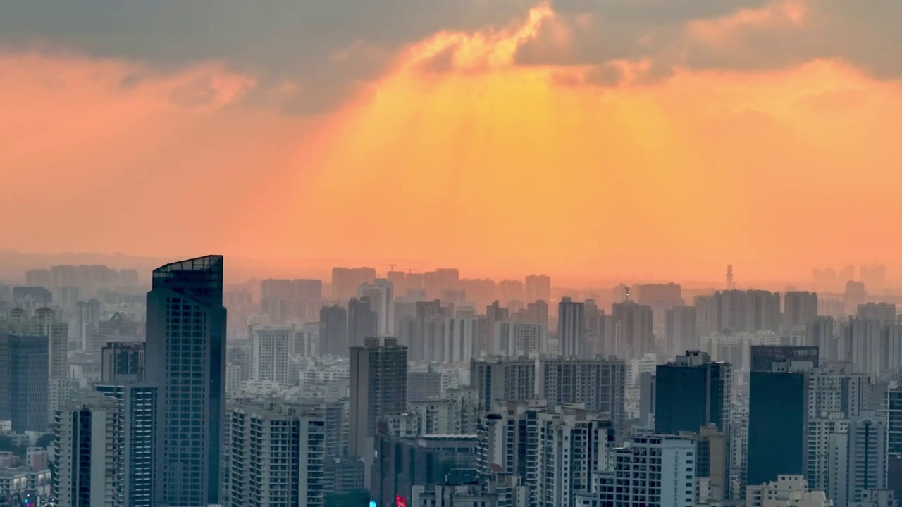 航拍海口都市晚霞黄昏视频素材