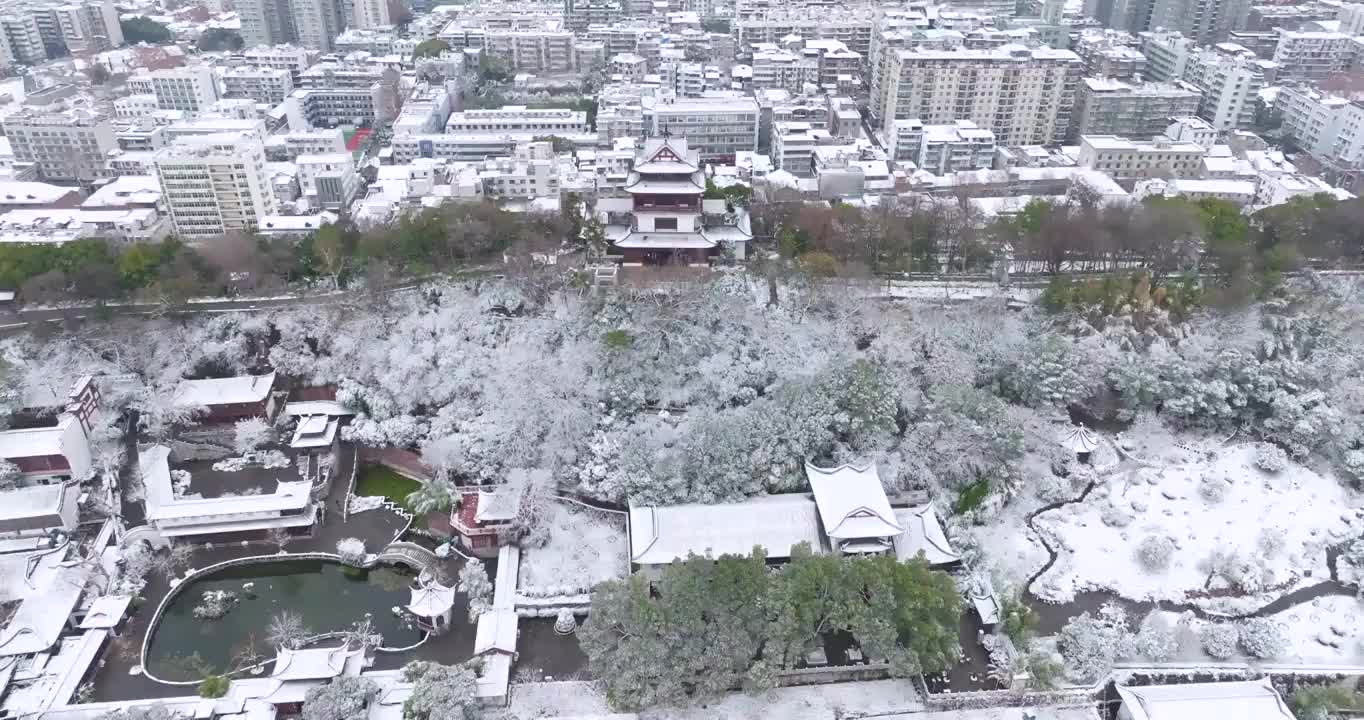 武汉黄鹤楼公园冬季雪景风光视频素材