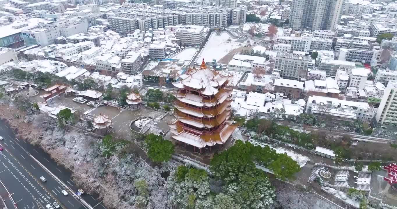 武汉黄鹤楼公园冬季雪景风光视频素材