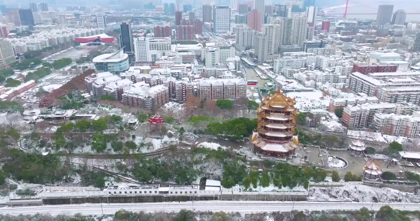 武汉黄鹤楼公园冬季雪景风光视频素材