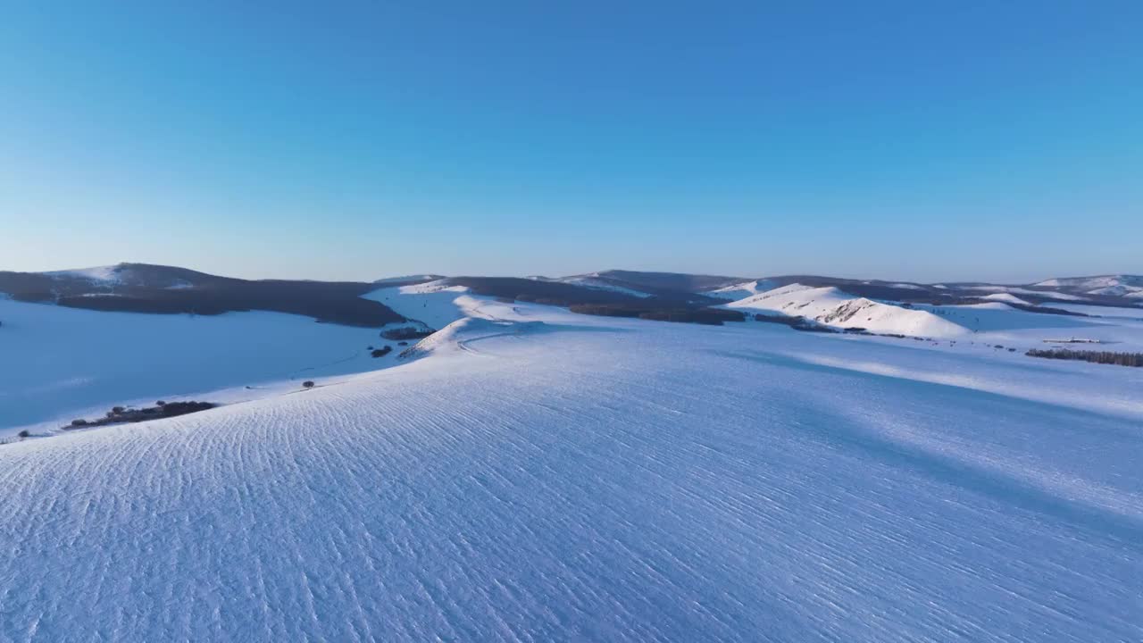 航拍呼伦贝尔雪域雪原暮色视频素材