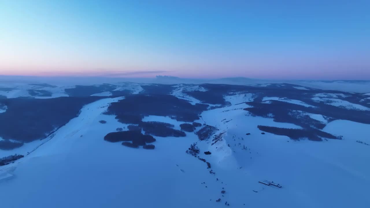 航拍呼伦贝尔雪域雪原暮色视频素材