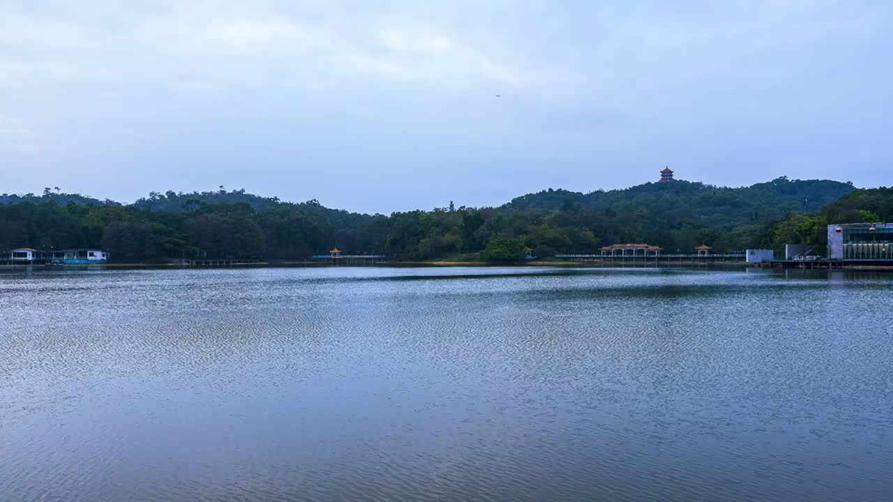 广州麓湖公园风景湖光山色视频素材