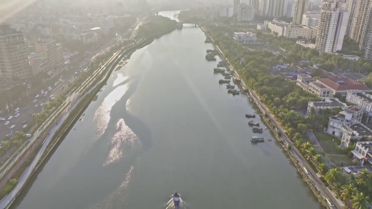 航拍海口海甸河落日余晖视频素材