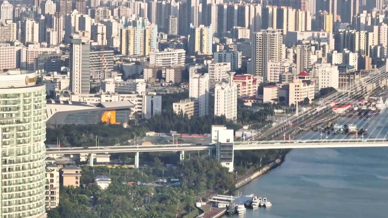 航拍海口跨海大桥落日余晖风光视频素材