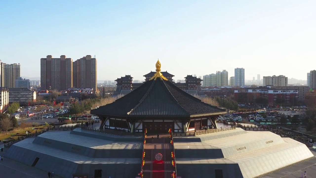 航拍河南省隋唐洛阳城国家遗址公园兔年春节户外风光视频素材画面2