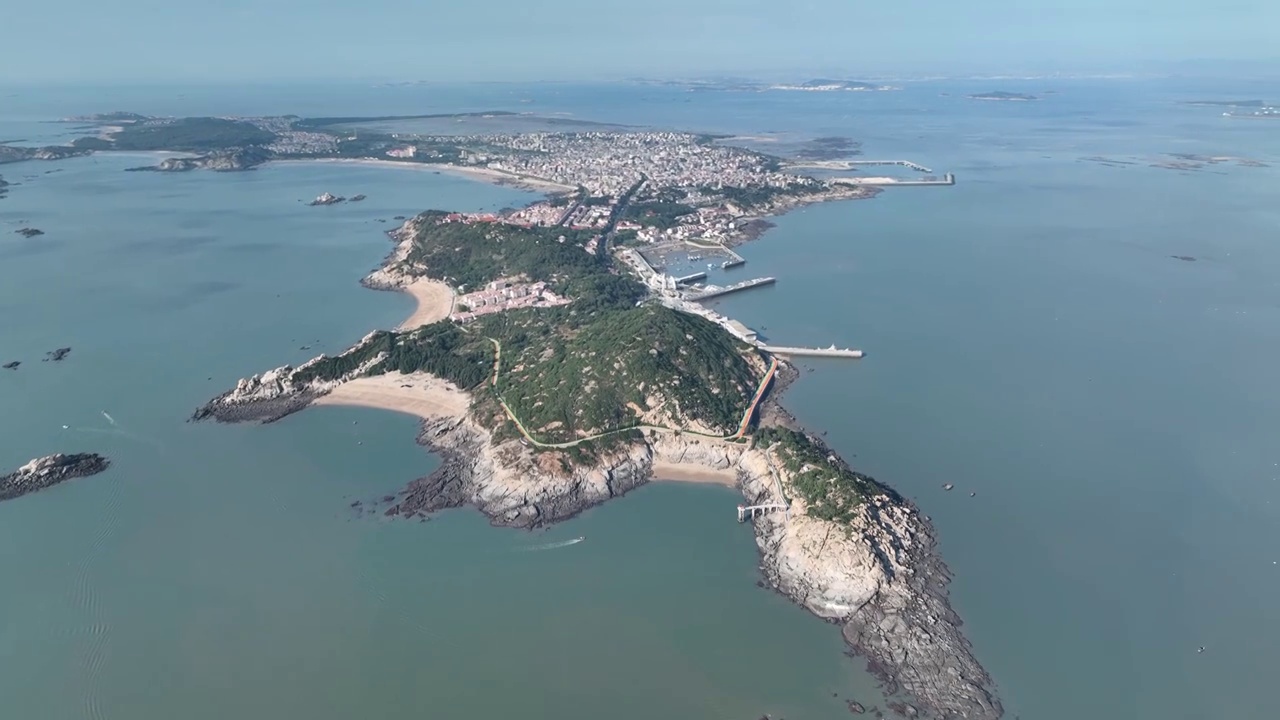 福建莆田湄洲岛全景航拍视频素材