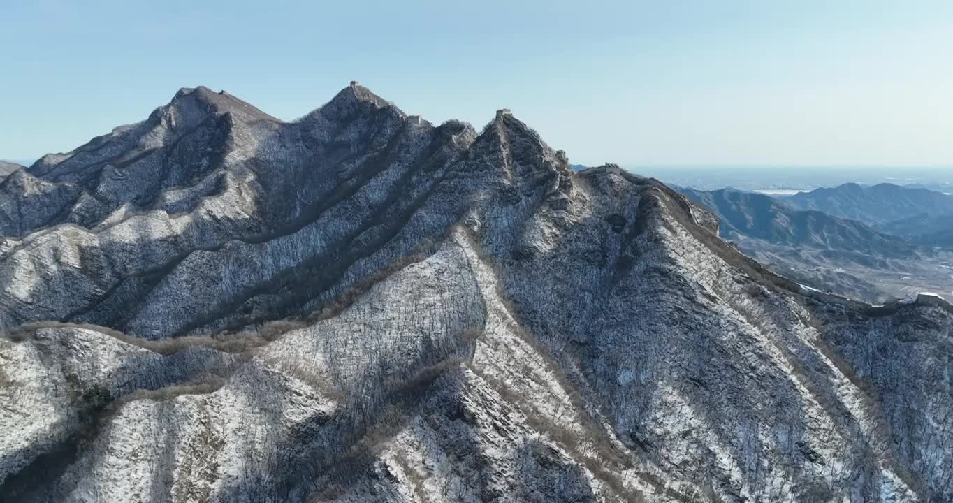 北京怀柔区箭扣长城雪景航拍视频素材