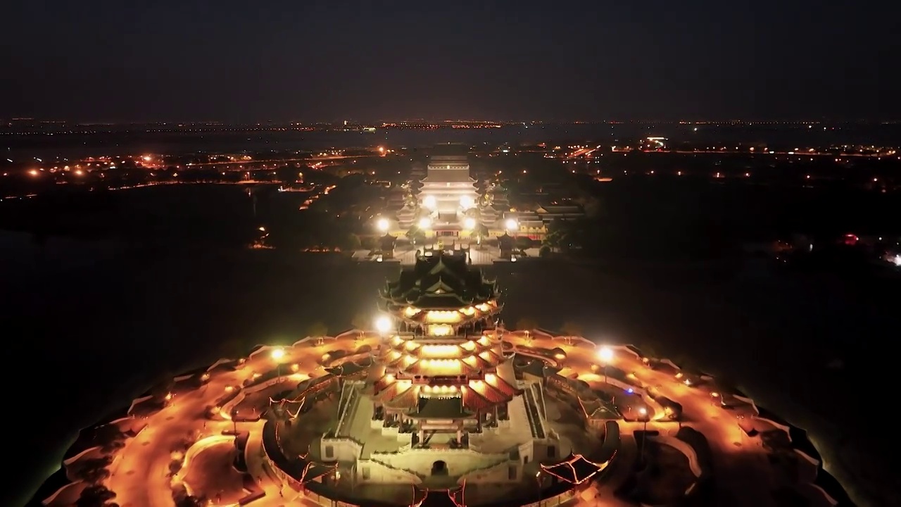 苏州阳澄湖重元寺灯光夜景航拍视频素材