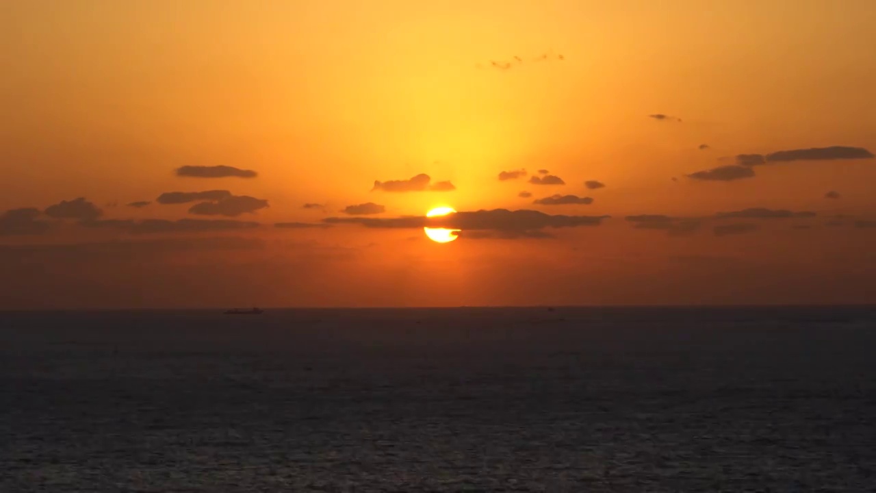 海上日出视频素材