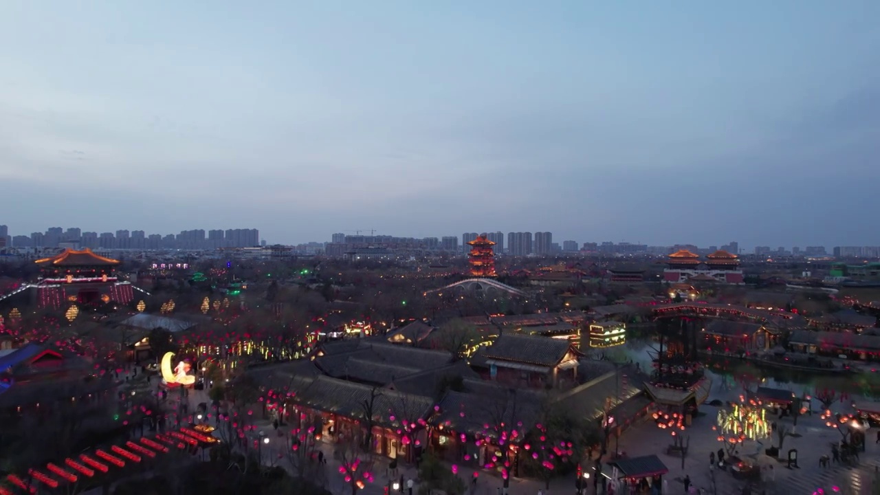 航拍中国河南开封清明上河园夜景城市风光视频素材