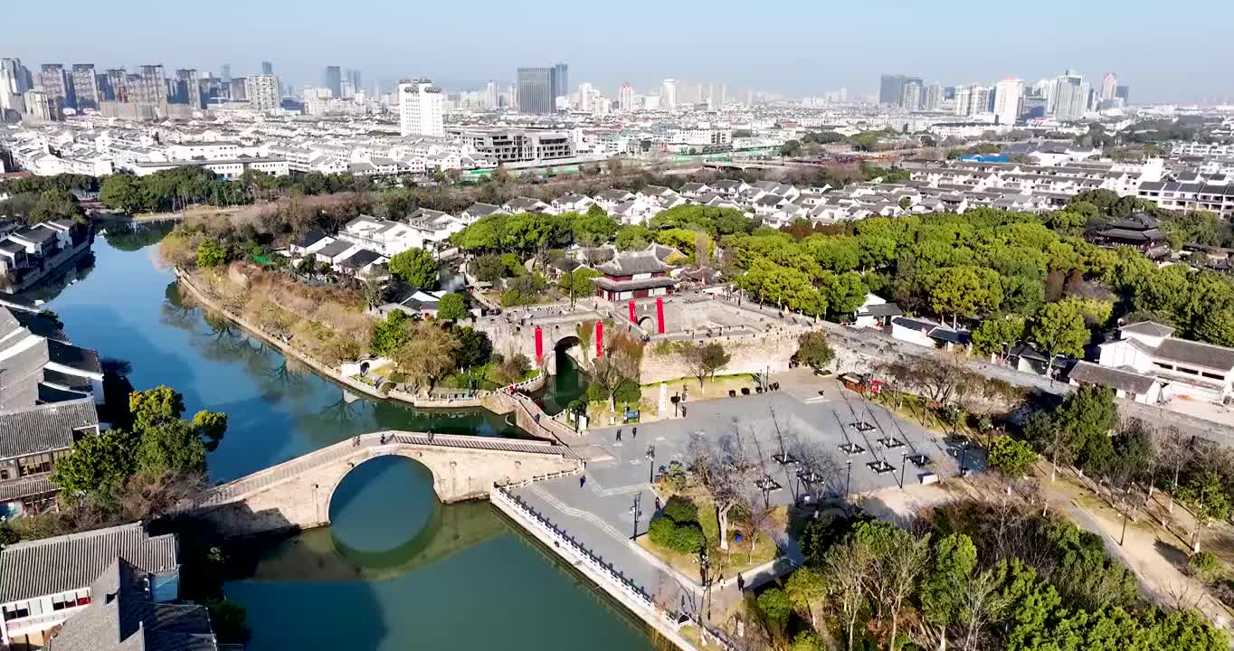 苏州盘门景区节日航拍视频素材