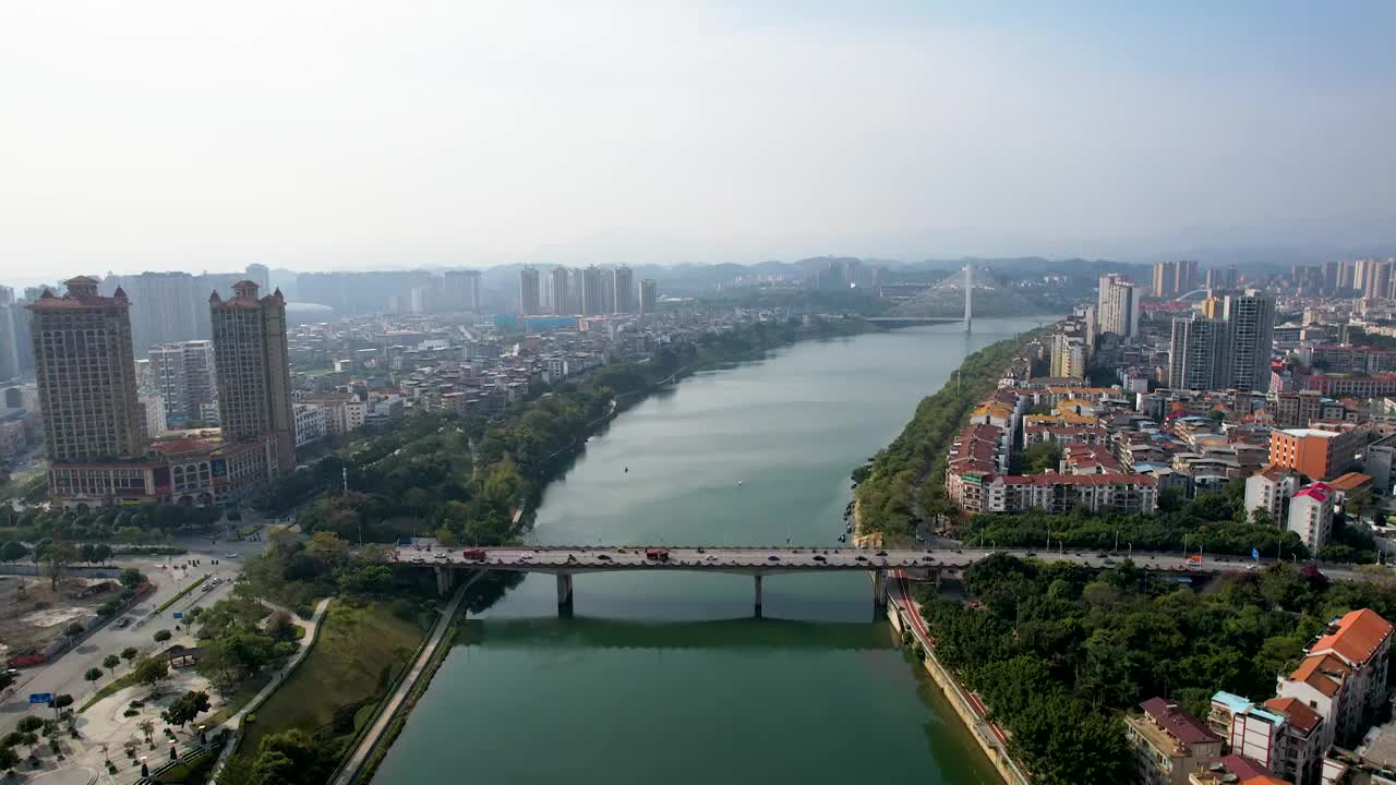 广西百色右江风光东合大桥红色旅游城市风光航拍视频素材