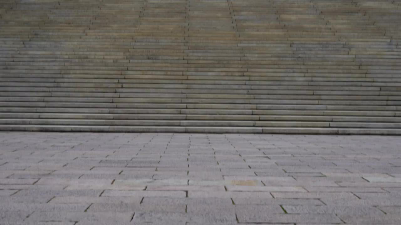 南京雨花台烈士陵园烈士纪念碑视频素材